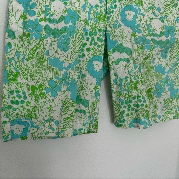 Lily Pulitzer The Chipper Shorts Green Blue White Floral Animal Print Size 2 - Picture 3 of 9